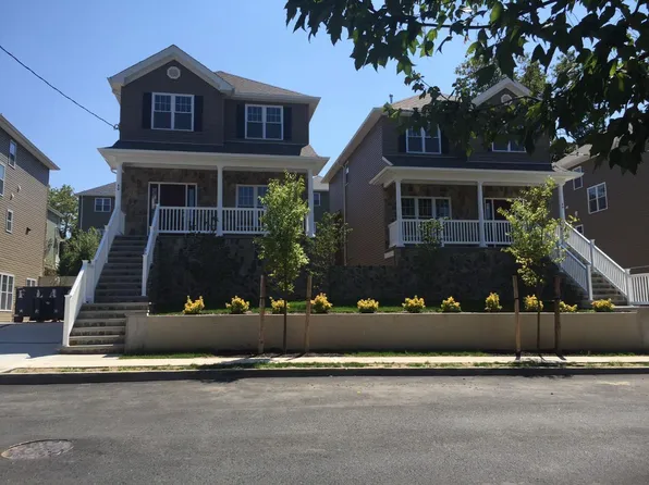 40 Hendricks Ave, Staten Island, NY 10301