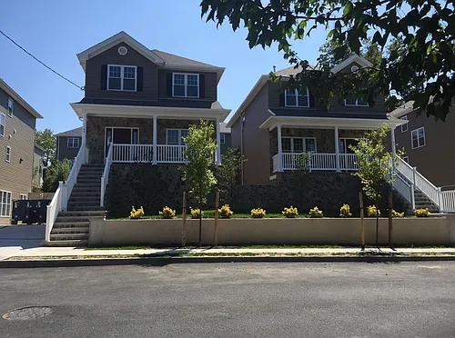 40 Hendricks Ave Photo 1