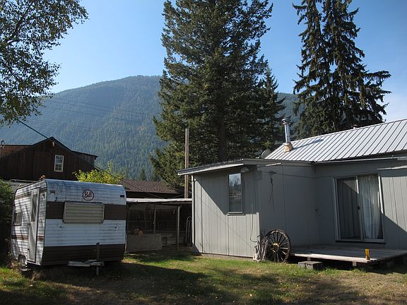 5th image of 458 1st Ave N