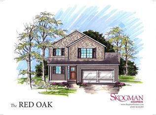 8914 Grand Oaks Dr NE, Cedar Rapids, IA 52402