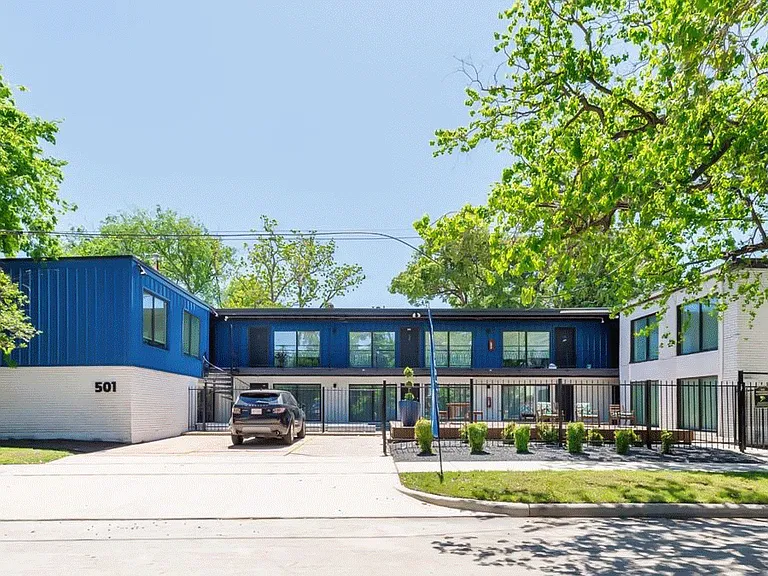 501 Branard St — Photo 1