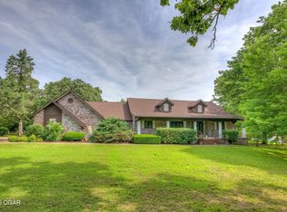 1330 Stoneledge Ln, Neosho, MO 64850