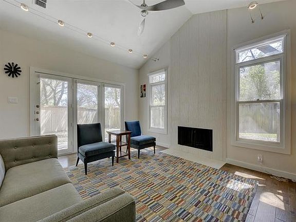 5th image of 6010 Long Champ Ct APT 118
