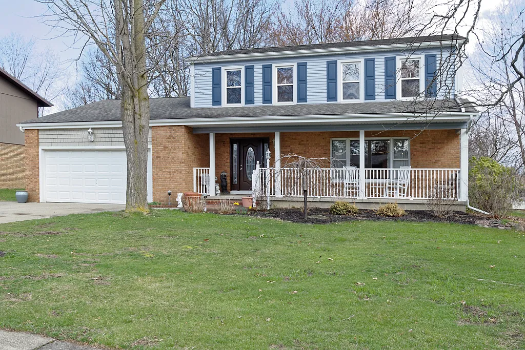 861 Tamarind Cir photo 1