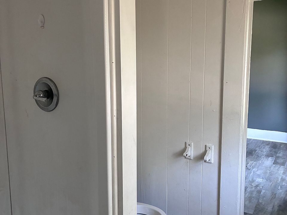 1st image of 421 N Denver St