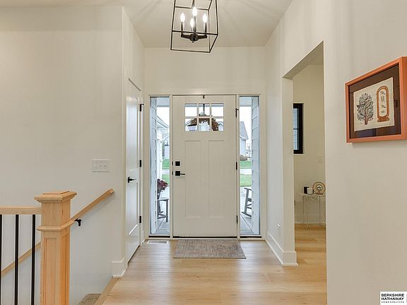 5th image of 2804 N 191st Ave