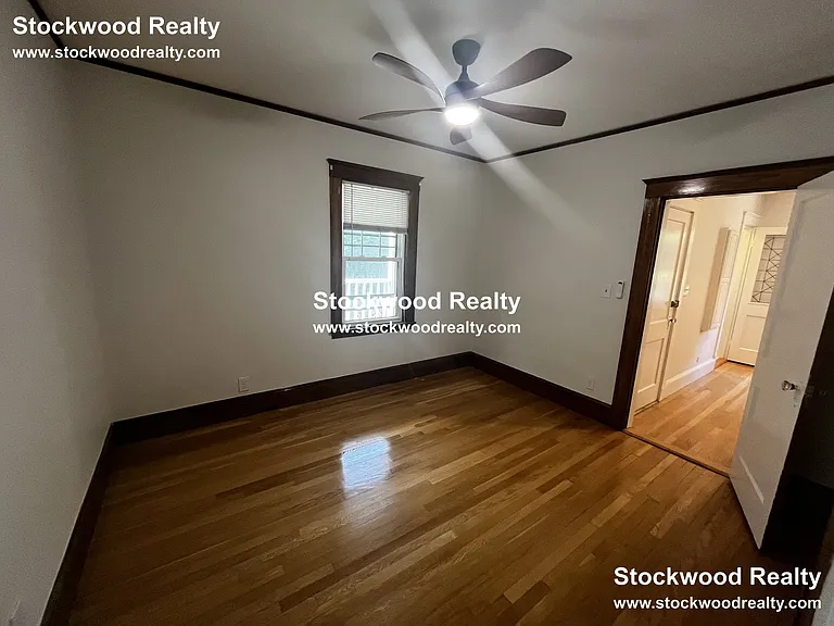72 Harvest St #1R — Photo 35