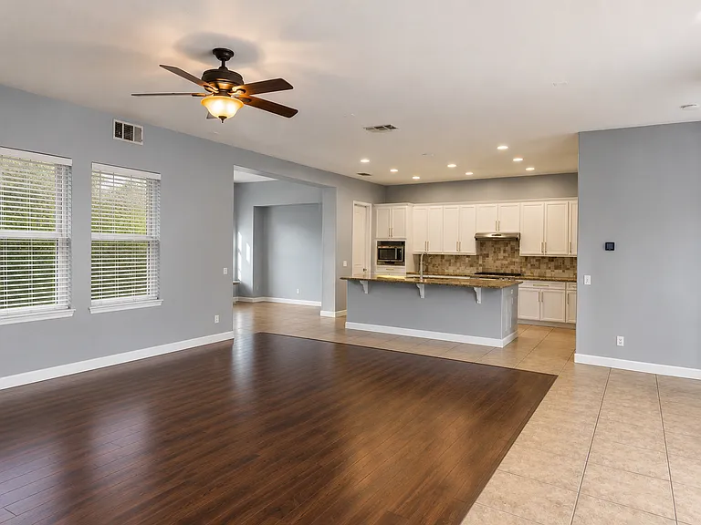 28634 Bay Meadows Ave — Photo 13