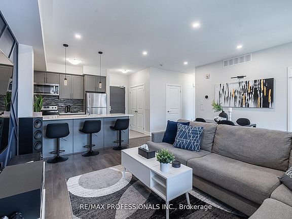 5th image of 2393 Bronte Rd #208