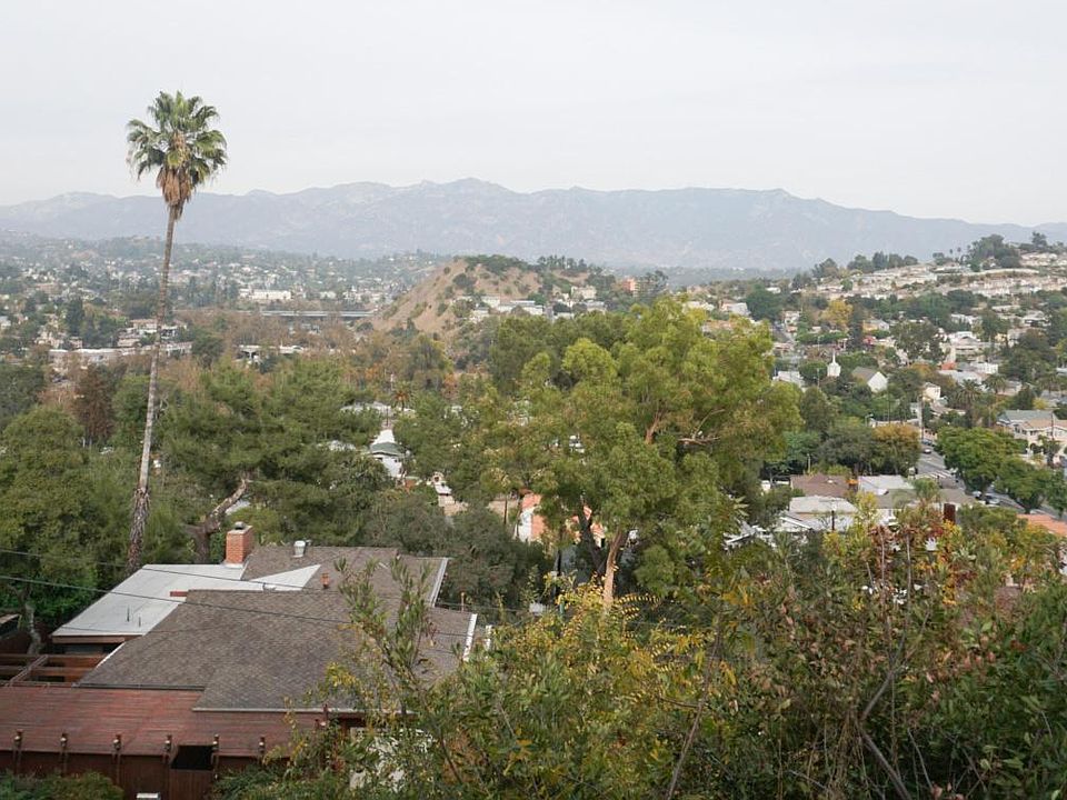 great mountain views: Pasadena, Highland Park.