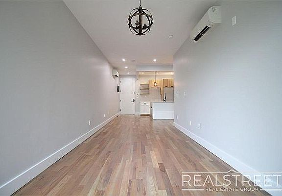 4th image of 1483 Nostrand Ave #2F