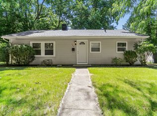 309 Kelly Ct, Champaign, IL 61820