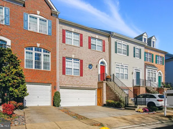 7376 Deansgate Ct, Springfield, VA 22150