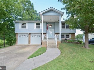 7905 Frye Rd, Alexandria, VA 22309