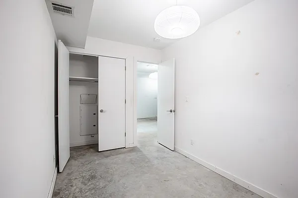 Rented by Nooklyn NYC LLC | media 38