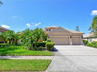 6822 Honeysuckle Trl, Lakewood Ranch, FL 34202