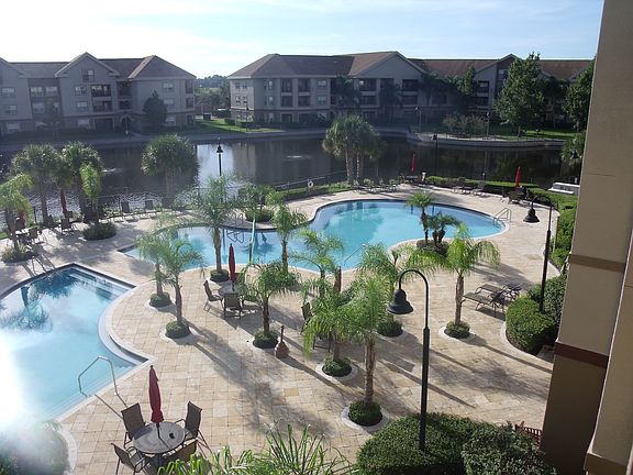 2nd image of 1450 Villa Capri Cir APT 318
