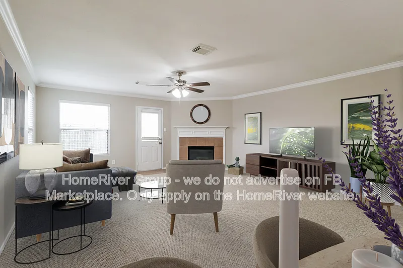 4 bed, 2.0 bath, 2796 sqft, $2,195 — Photo 2