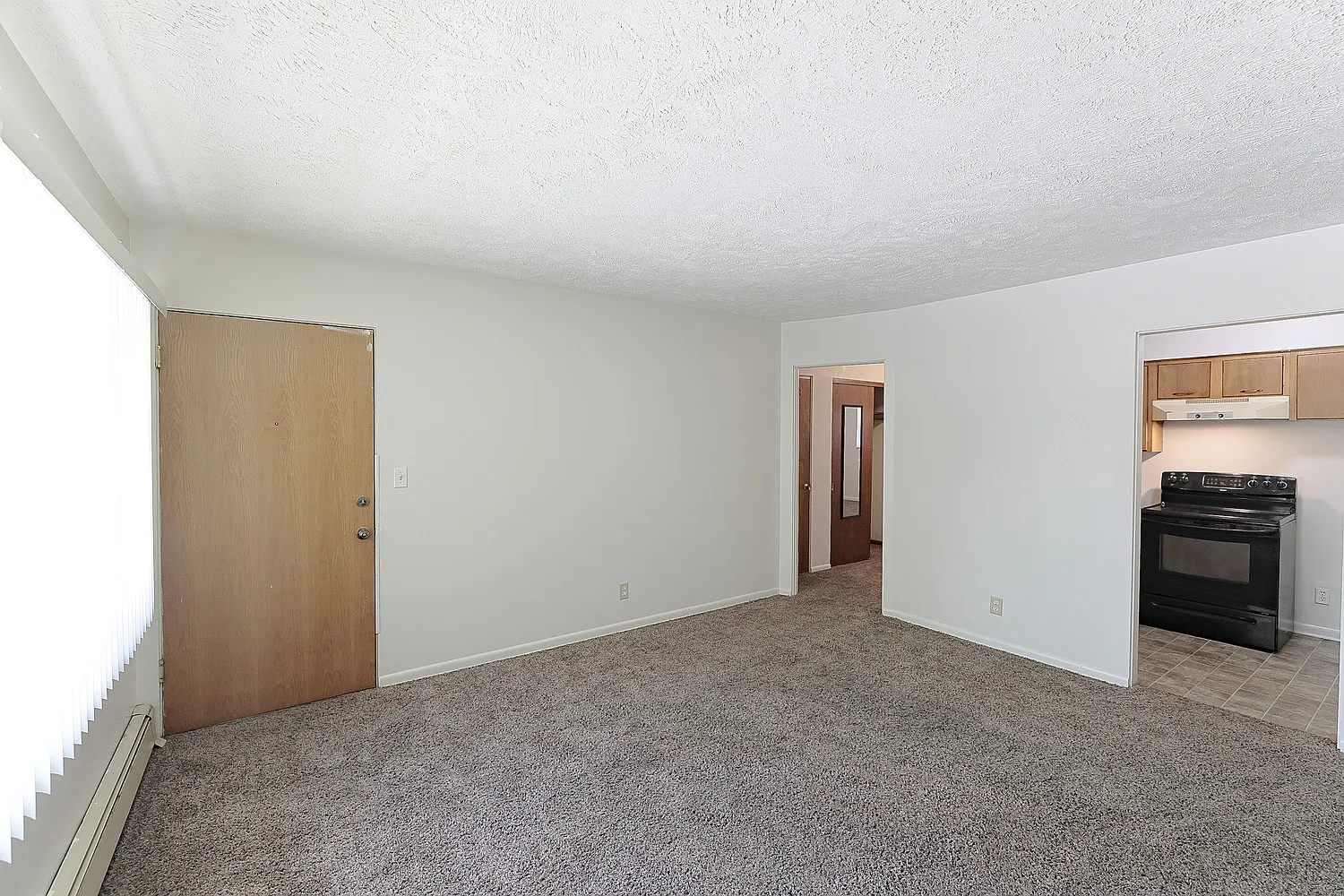 1 bed, 598 sqft, $659 — Photo 2