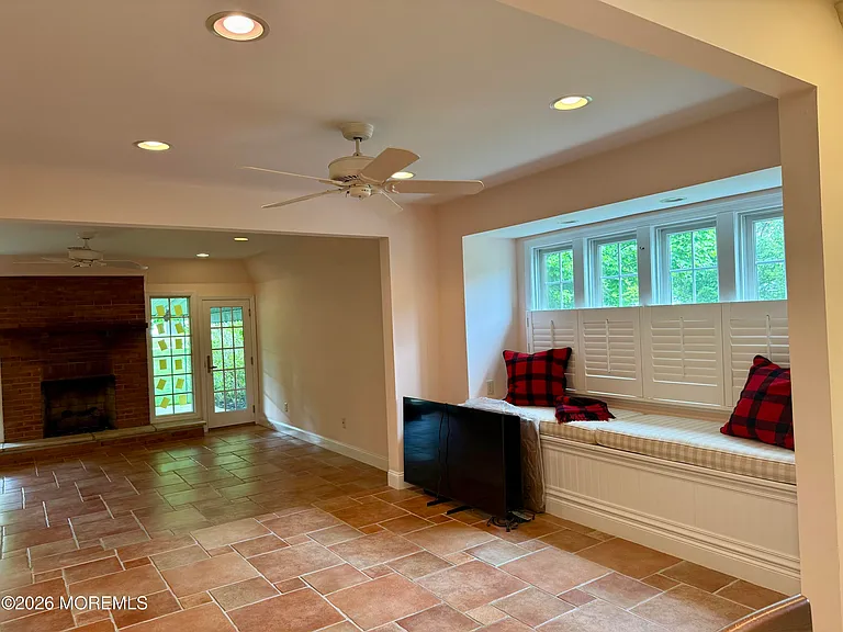 67 Dogwood Dr — Photo 10