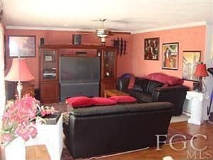 3rd image of 9790 Cypress Lake Dr