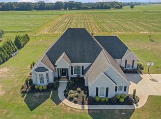 267 Ridge Dr, Headland, AL 36345