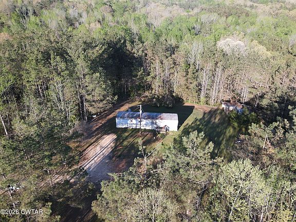 4th image of 665 Ruth Ln