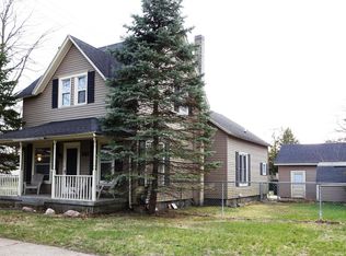 141 S 2nd St, Cedar Springs, MI 49319