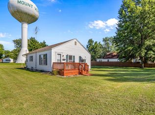 1200 S Hickory St, Mount Vernon, MO 65712