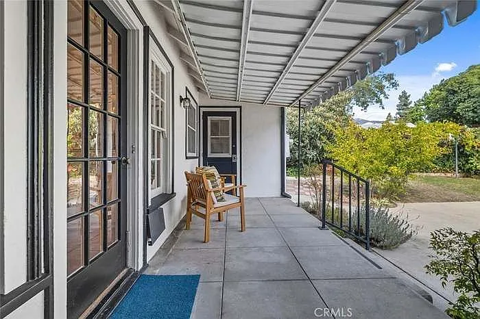 3658 Sierra Vista Ave — Photo 27