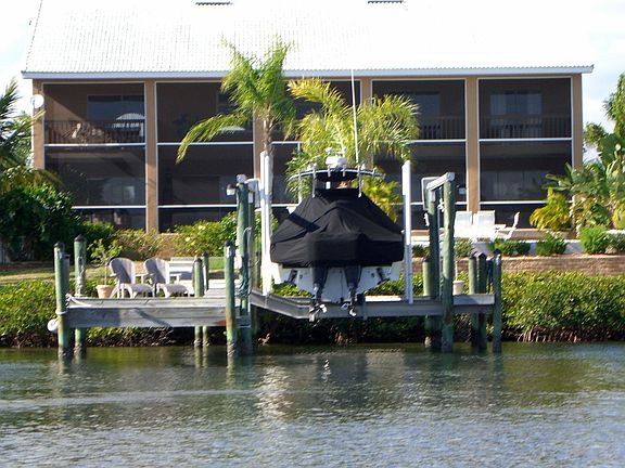 Plus Room for Jet Skis!