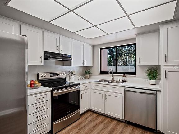 3rd image of 3715 Champagne Dr APT 117