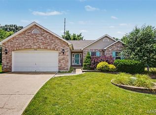 794 Berrywine Ln, Arnold, MO 63010