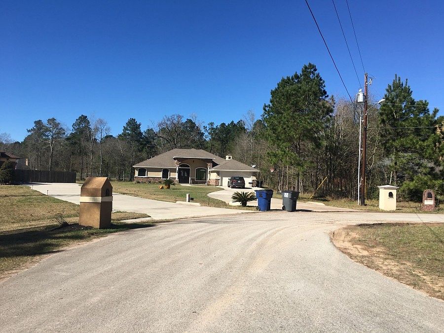 1st image of 22704 Sonora Dr