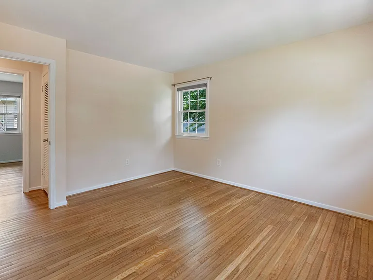 1731 Tamerisk Ct — Photo 13