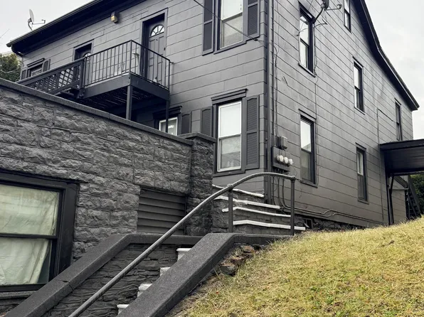 43 Center Ave, Schuylkill Haven, PA