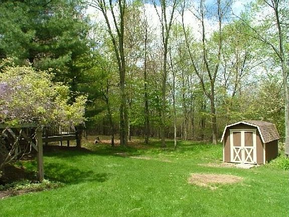 3rd image of 20094 Wildwood Ln