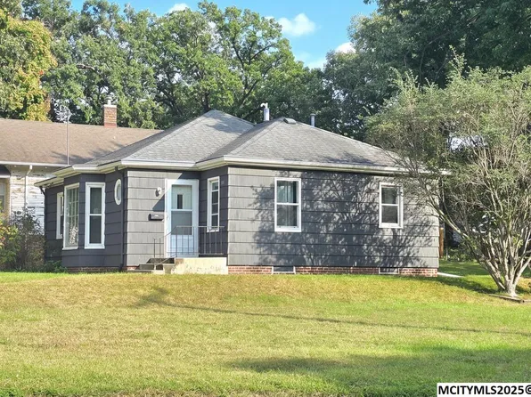 311 10th St NE, Mason City, IA 50401