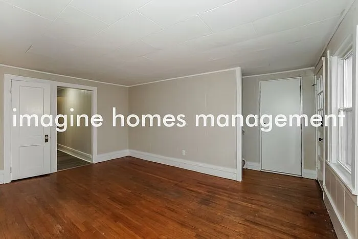 77 E Bridge St #1 — Photo 5