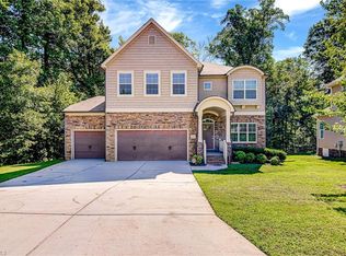 2682 Splitbrooke Dr, High Point, NC 27265