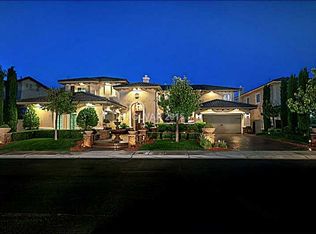2038 Cherry Creek Cir, Las Vegas, NV 89135