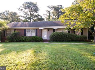 2 Algonquin Rd, Cambridge, MD 21613