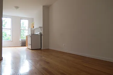 Rented by Roth Realty Management LLC