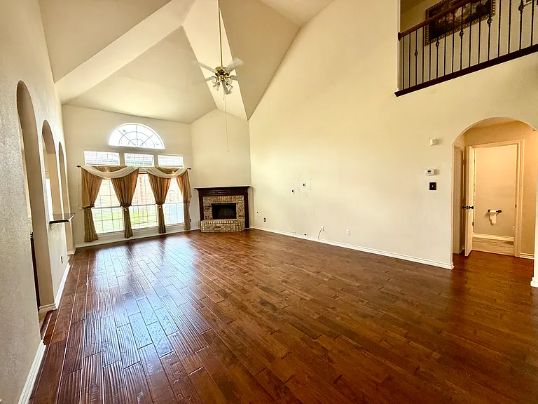 7204 Crane Dr — Photo 15