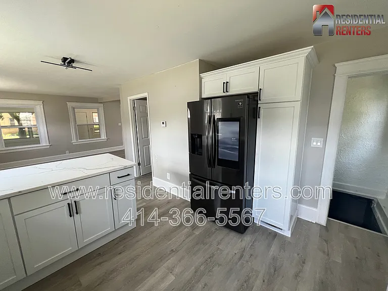 5426 N 41st St — Photo 8