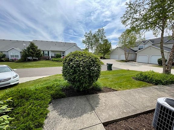 5th image of 678 Sweetnut Ct
