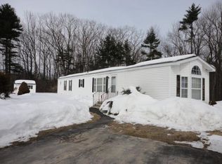15 Caribbean Ln, Rochester, NH 03867