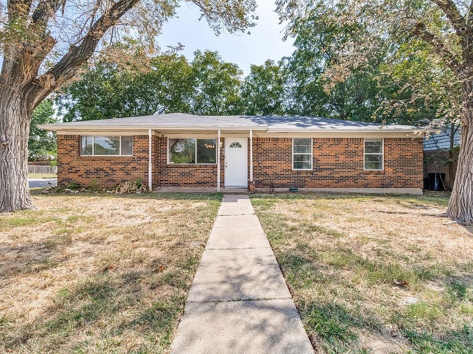 200 S Lillis Ln, Denison, TX 75020 MLS 20424016 Zillow