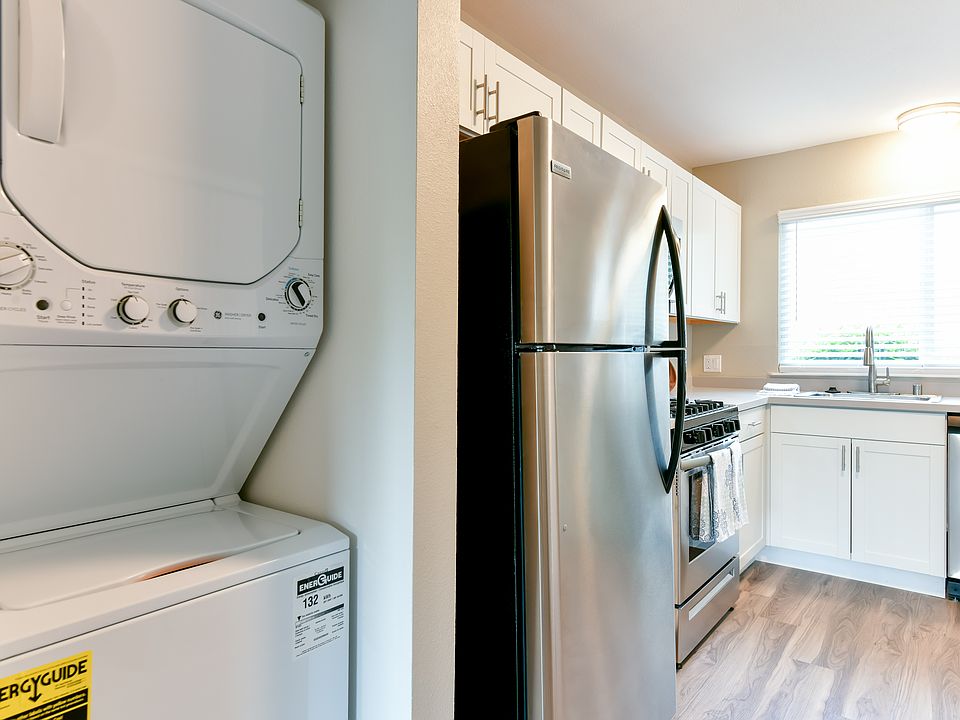 3 bedrooms- Kitchen