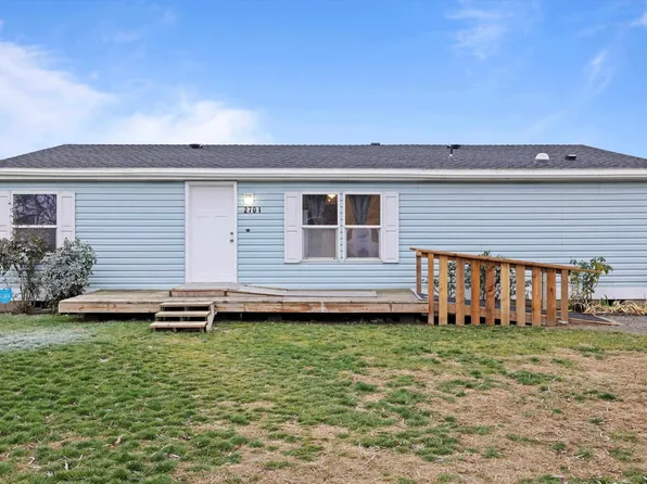 2701 W Sandy Ln, Benton City, WA 99320